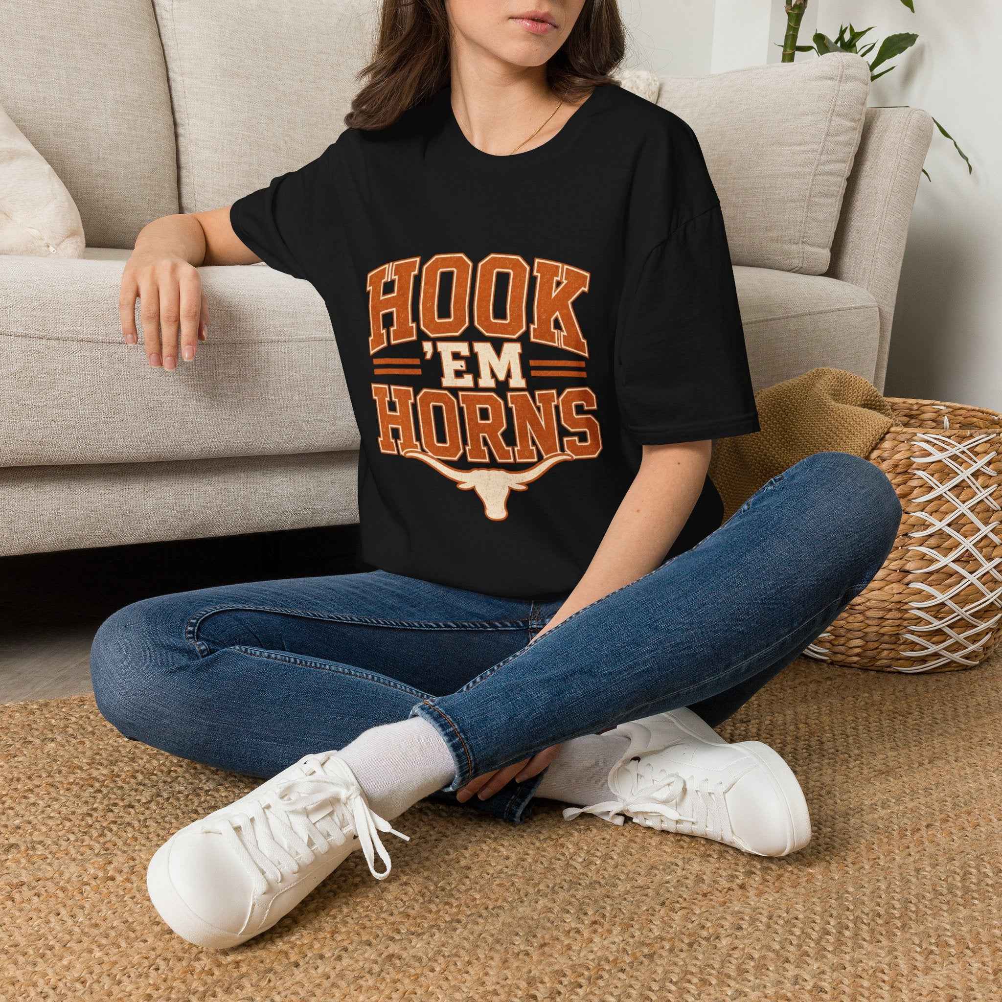 Hook 'Em Horns Longhorns T-Shirt — College Football Texas Spirit Tee