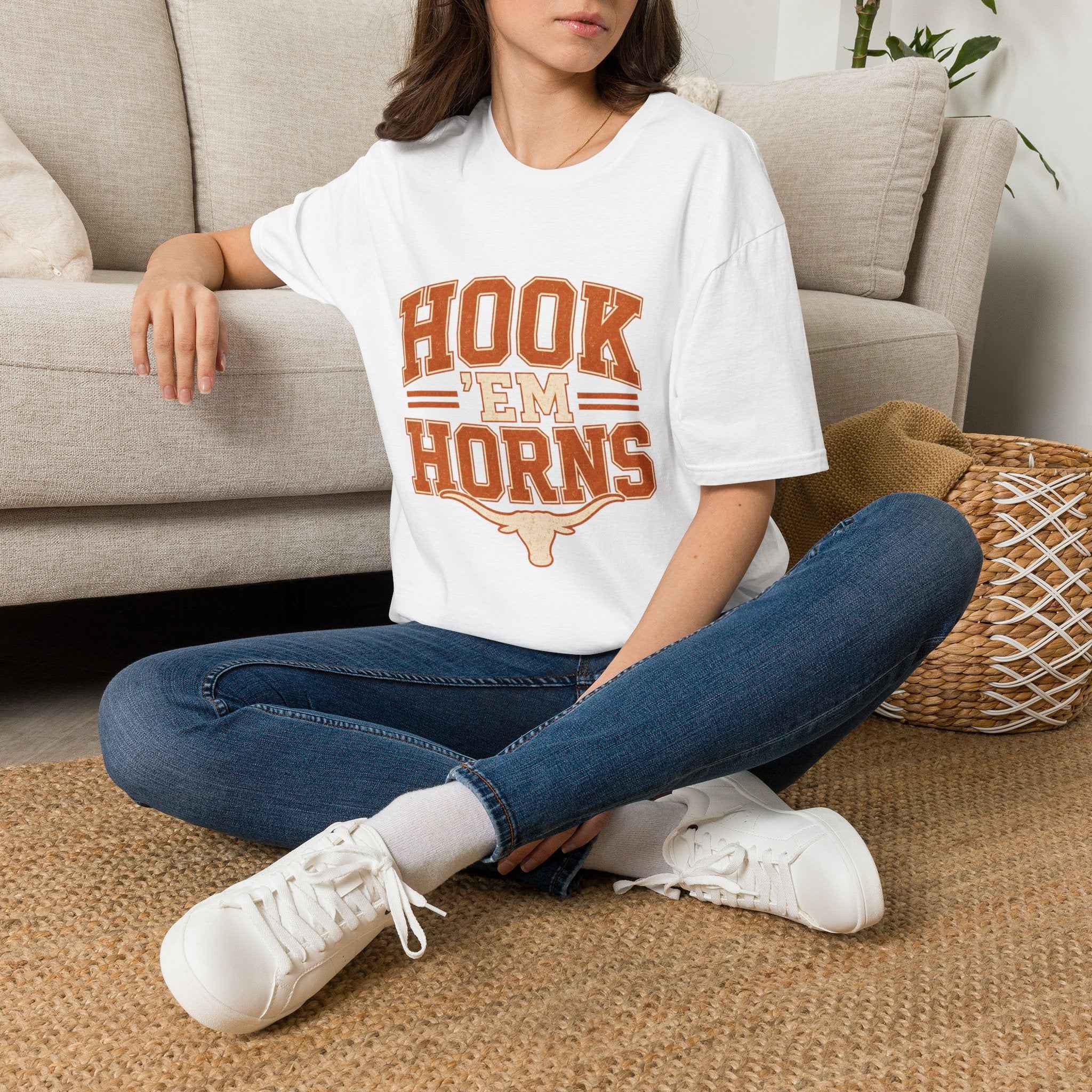 Hook 'Em Horns Longhorns T-Shirt — College Football Texas Spirit Tee